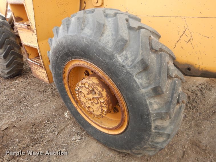 image for item HL9704 Clark 35GMC  wheel loader