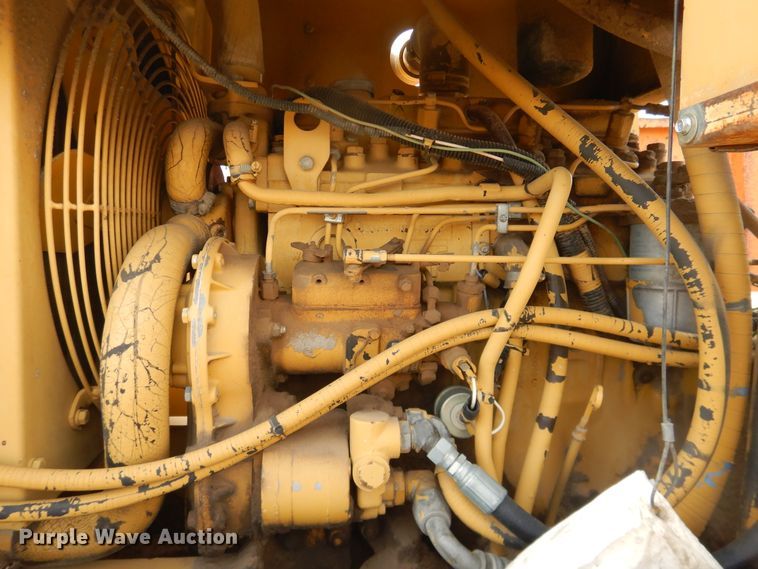 image for item HL9705 1990 Caterpillar PS-130  pneumatic roller