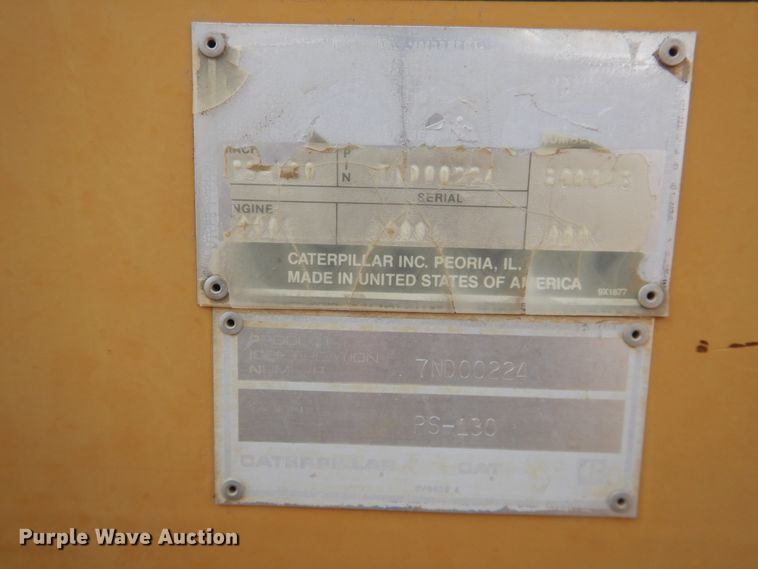 image for item HL9705 1990 Caterpillar PS-130  pneumatic roller