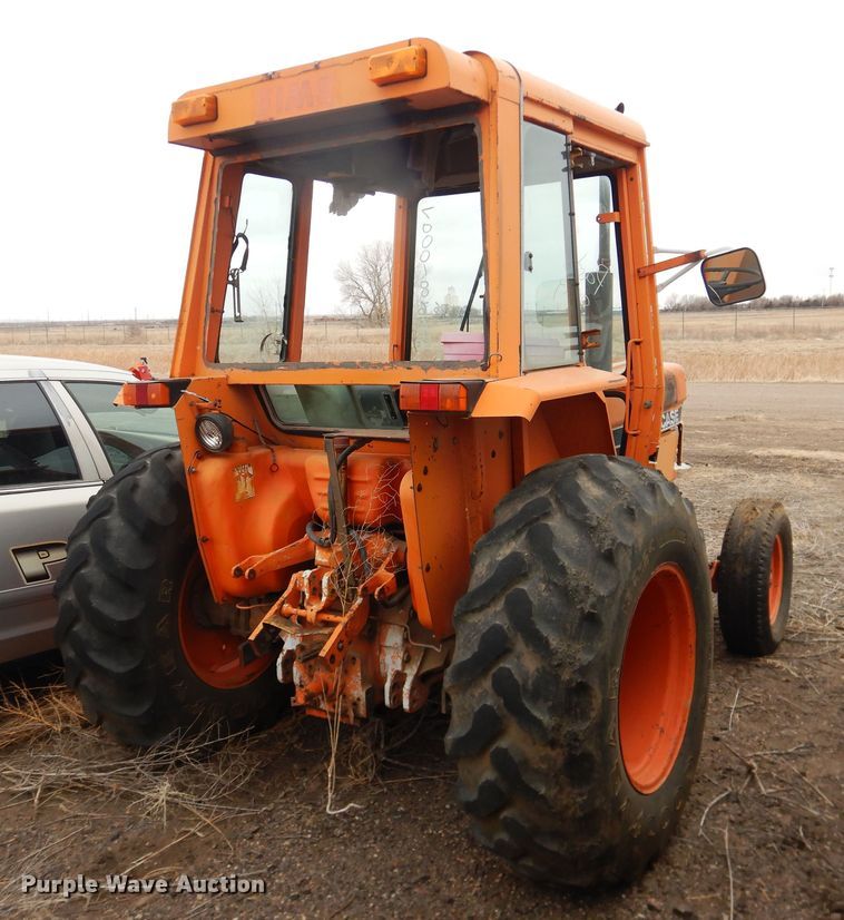 image for item HL9709 1987 Case IH 885  tractor