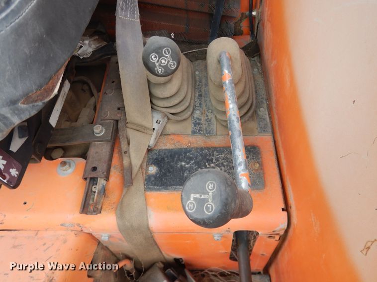 image for item HL9709 1987 Case IH 885  tractor