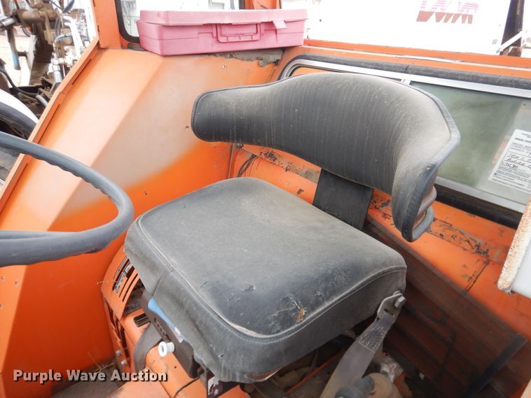 image for item HL9709 1987 Case IH 885  tractor