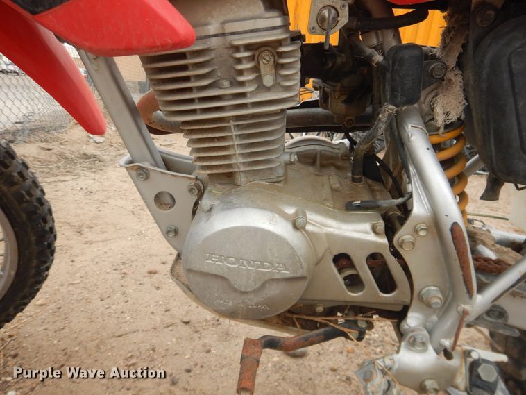 image for item HL9714 2001 Honda XR100R dirk bike