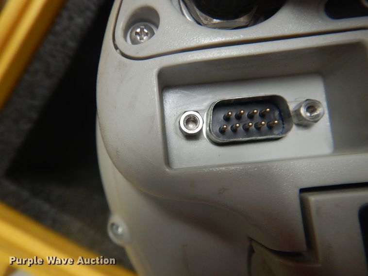 image for item HL9725 Trimble R6 Model 3 GPS receiver