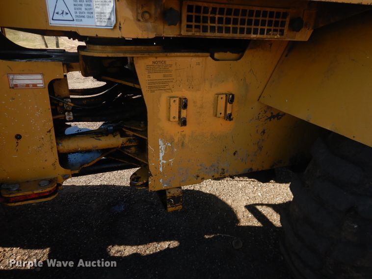 image for item HL9729 1996 Caterpillar IT14G  wheel loader
