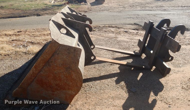 image for item HL9729 1996 Caterpillar IT14G  wheel loader