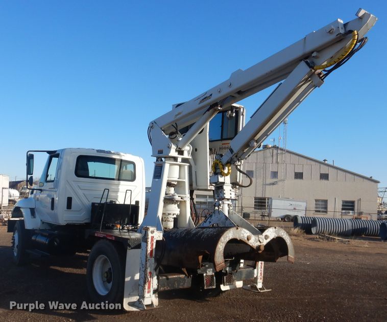 image for item HL9730 2003 International 7400  grapple loader truck