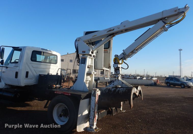 image for item HL9730 2003 International 7400  grapple loader truck