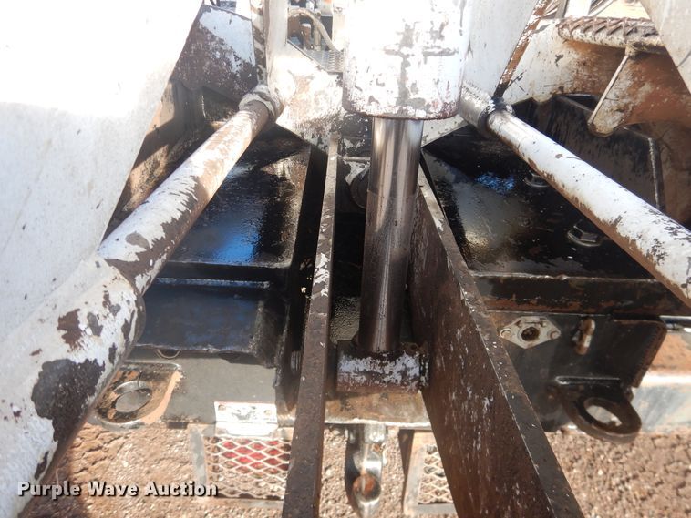 image for item HL9730 2003 International 7400  grapple loader truck