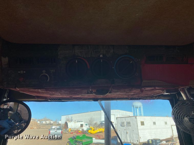 image for item HL9731 1993 Case IH 695  tractor