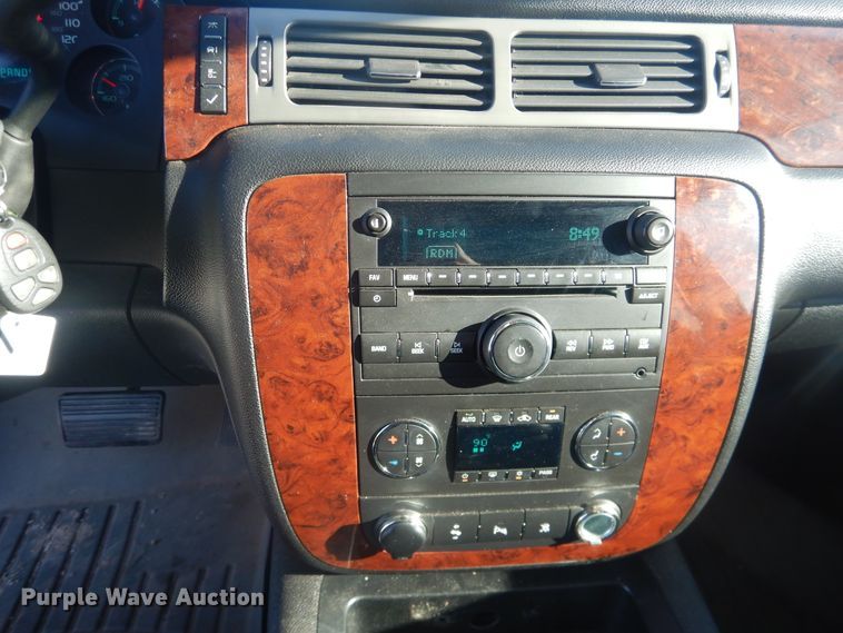 image for item HL9732 2011 Chevrolet Tahoe  SUV