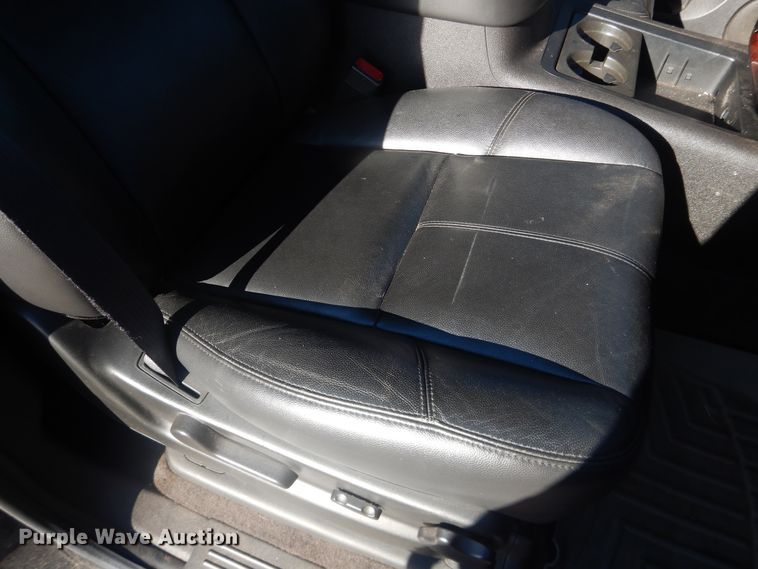 image for item HL9732 2011 Chevrolet Tahoe  SUV