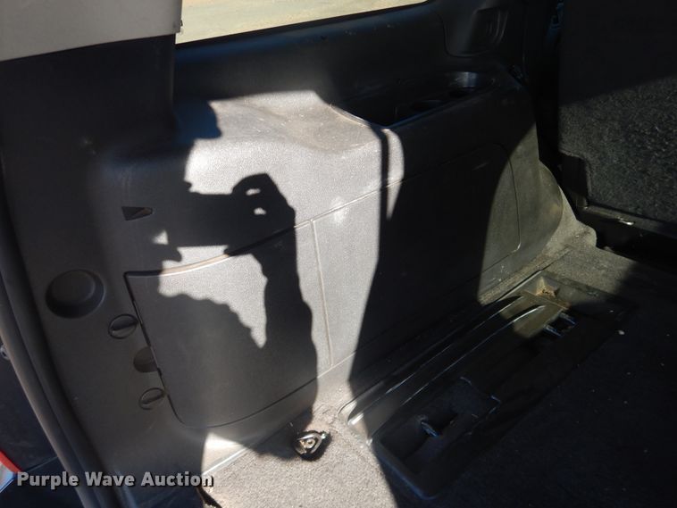 image for item HL9732 2011 Chevrolet Tahoe  SUV