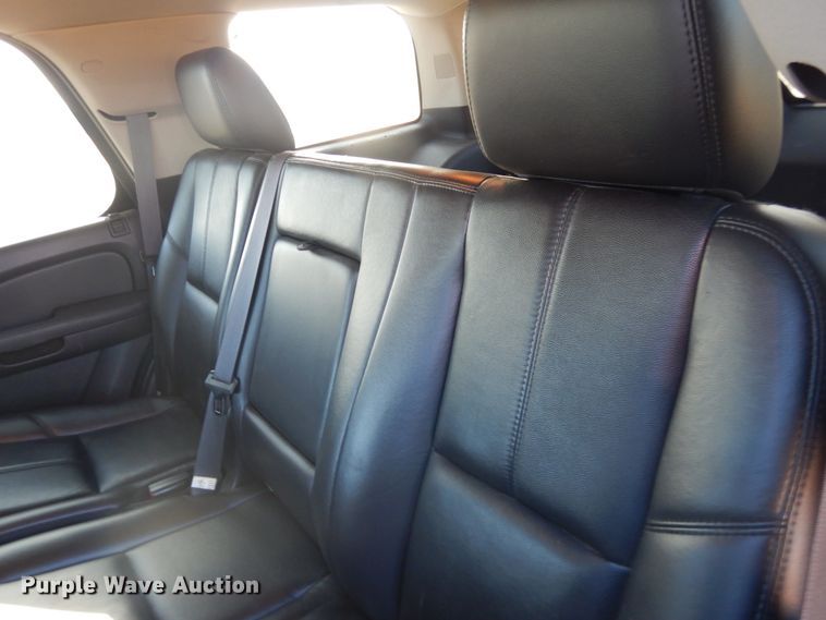 image for item HL9732 2011 Chevrolet Tahoe  SUV