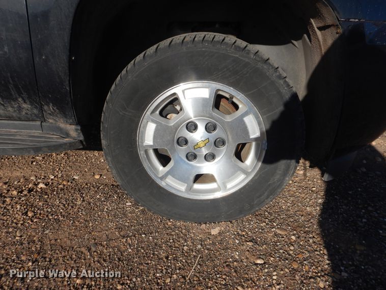 image for item HL9732 2011 Chevrolet Tahoe  SUV