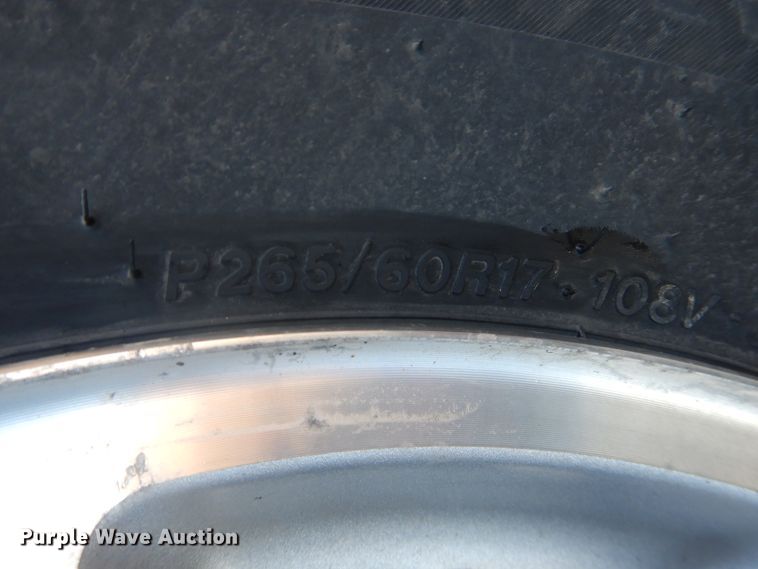 image for item HL9732 2011 Chevrolet Tahoe  SUV