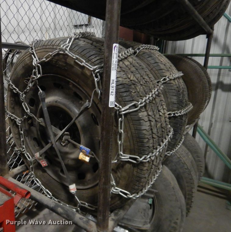 image for item HL9742 Tires and wheels