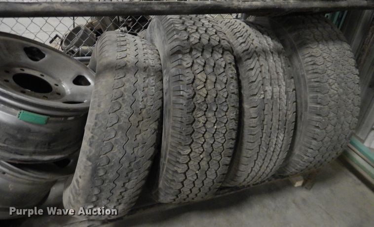 image for item HL9742 Tires and wheels