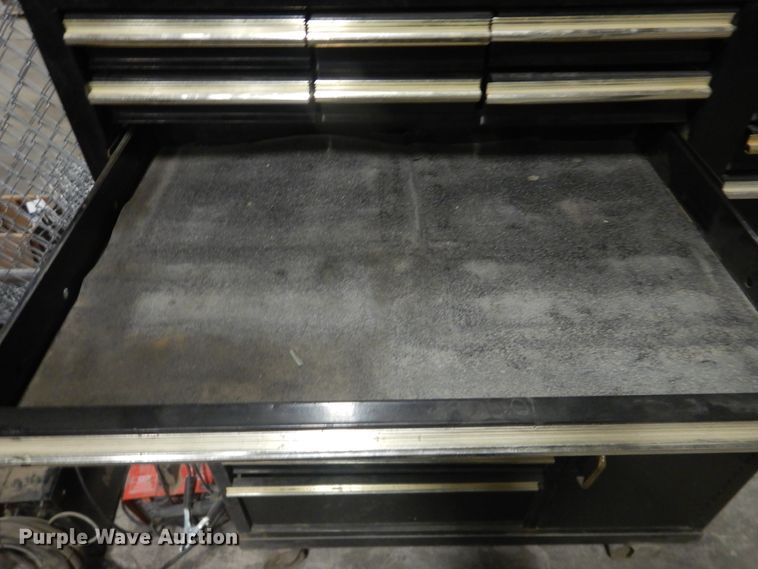 image for item HL9744 (2) toolboxes