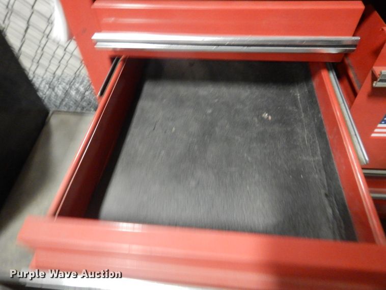 image for item HL9744 (2) toolboxes