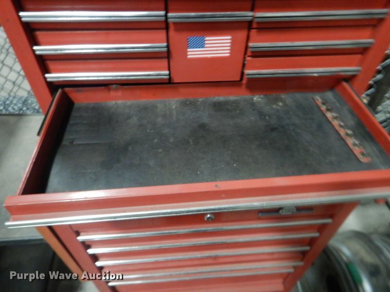 image for item HL9744 (2) toolboxes