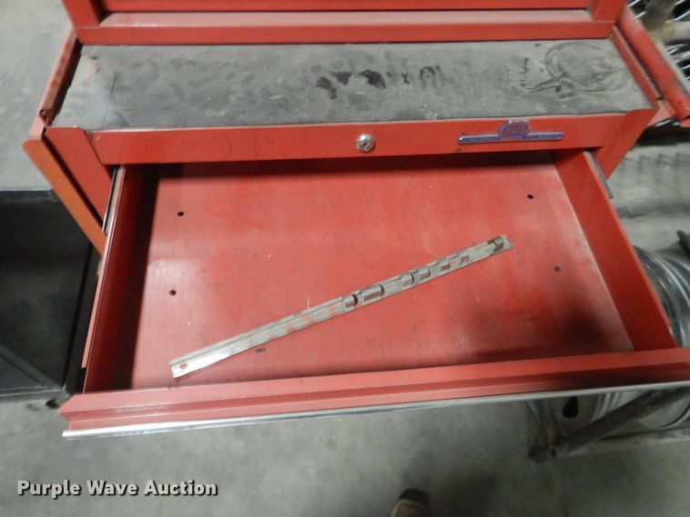 image for item HL9744 (2) toolboxes