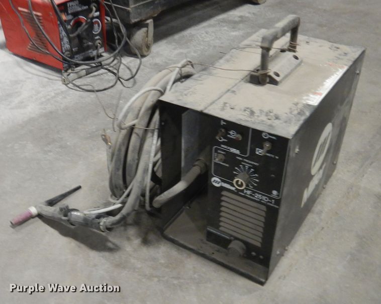 image for item HL9745 (3) welders
