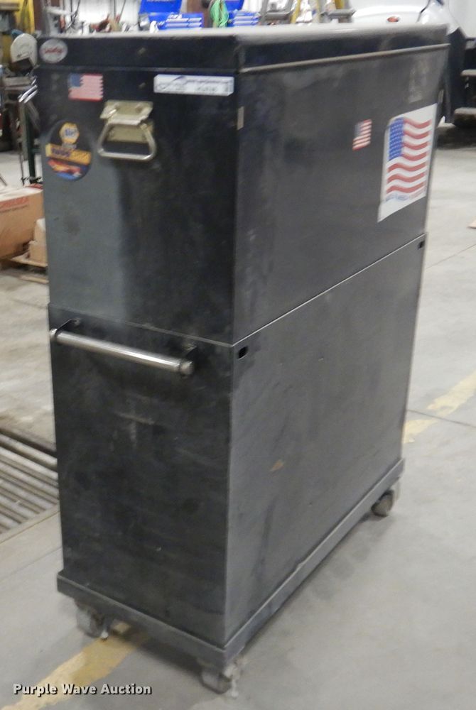 image for item HL9746 Toolbox