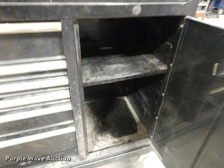 image for item HL9746 Toolbox
