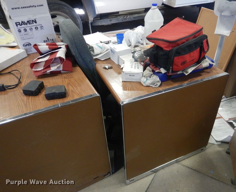 image for item HL9747 (2) desks