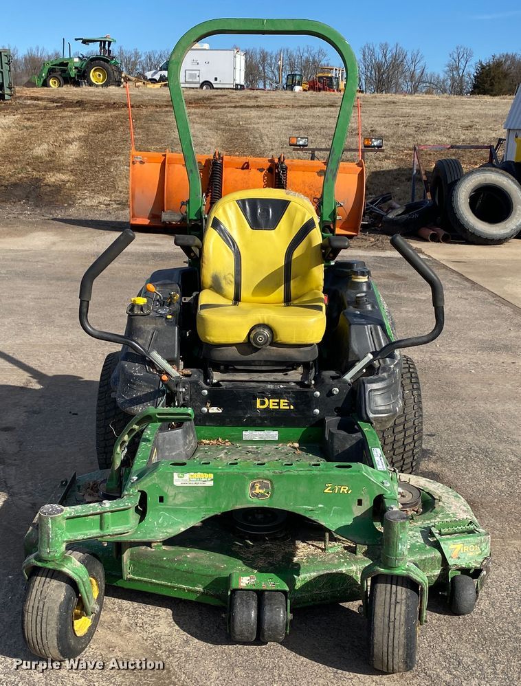 image for item HR9448 John Deere Z960M  ZTR lawn mower