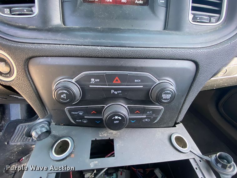 image for item HR9449 2016 Dodge Charger Police