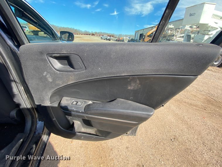 image for item HR9449 2016 Dodge Charger Police