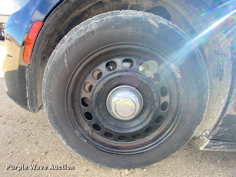 image for item HR9449 2016 Dodge Charger Police