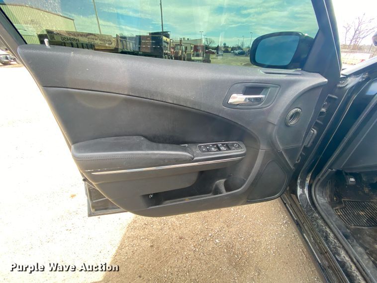 image for item HR9450 2014 Dodge Charger Police