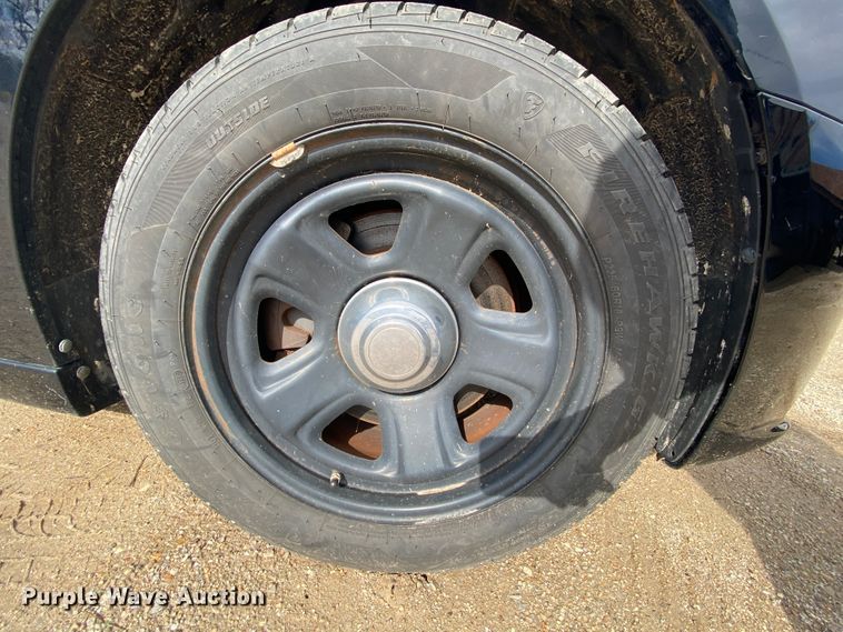 image for item HR9450 2014 Dodge Charger Police