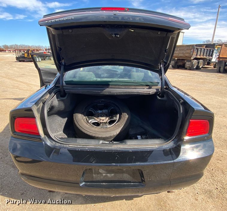 image for item HR9451 2014 Dodge Charger Police