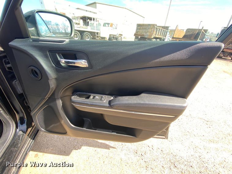 image for item HR9451 2014 Dodge Charger Police