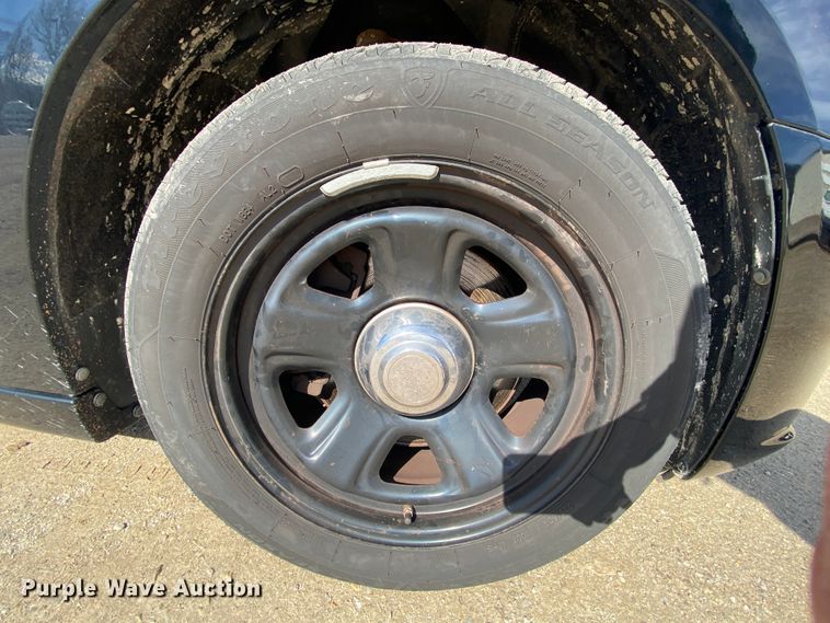 image for item HR9451 2014 Dodge Charger Police