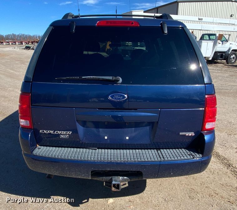 image for item HR9453 2005 Ford Explorer  SUV