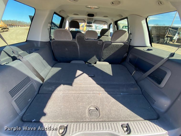 image for item HR9453 2005 Ford Explorer  SUV