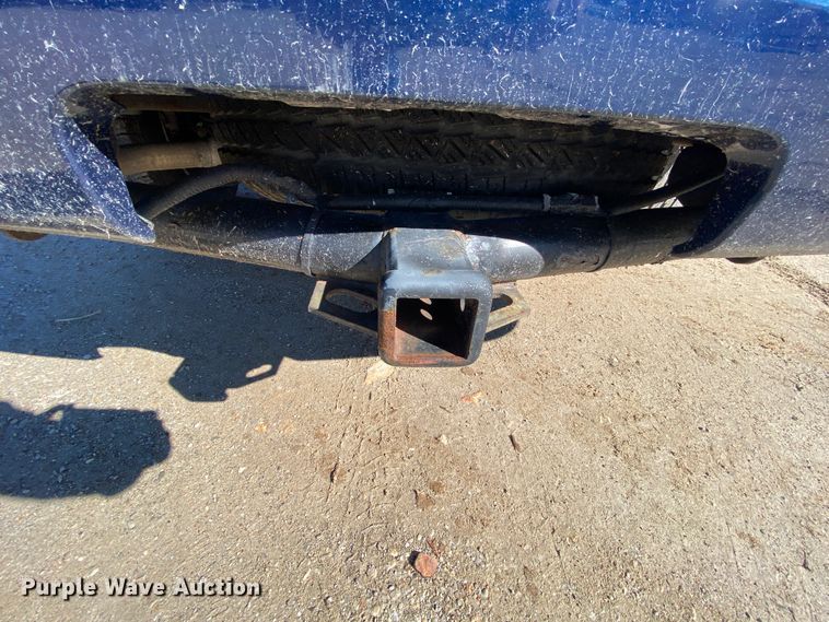 image for item HR9453 2005 Ford Explorer  SUV