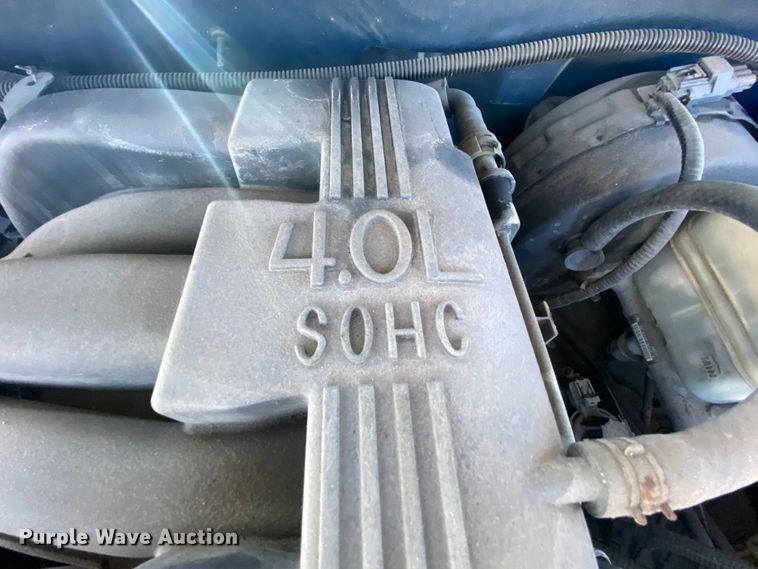 image for item HR9453 2005 Ford Explorer  SUV