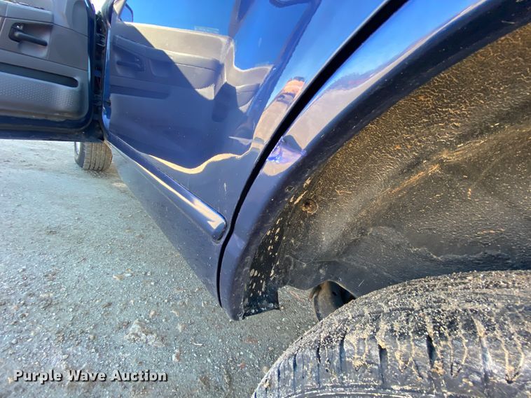 image for item HR9453 2005 Ford Explorer  SUV