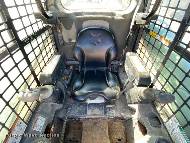 image for item HR9454 2010 Bobcat S650  skid steer loader