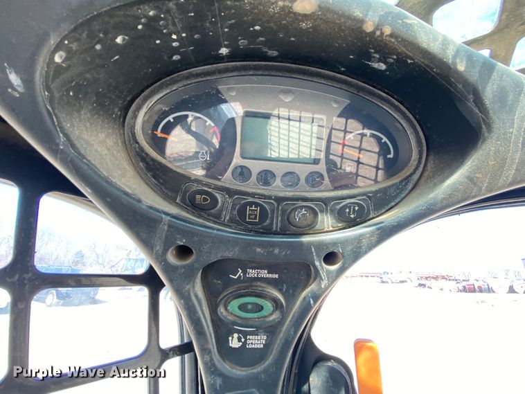 image for item HR9454 2010 Bobcat S650  skid steer loader