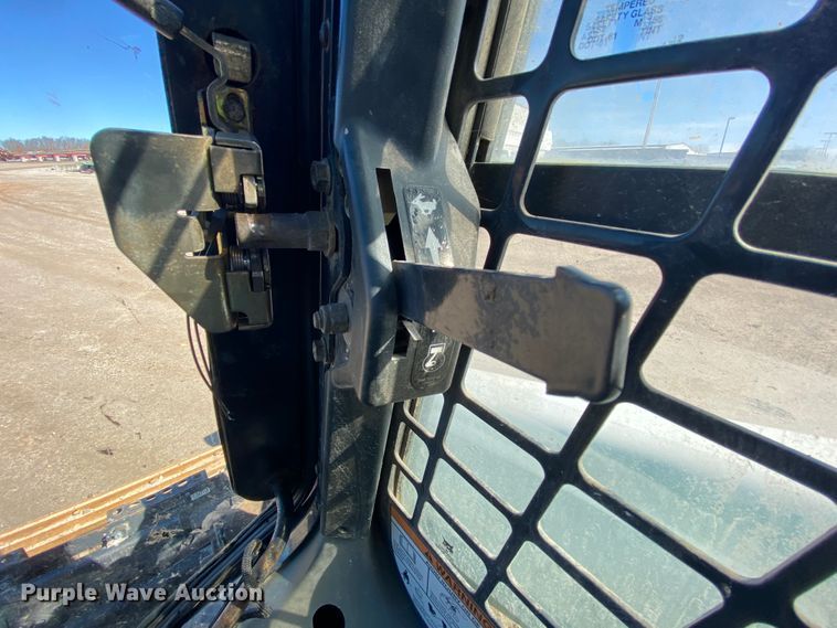 image for item HR9454 2010 Bobcat S650  skid steer loader