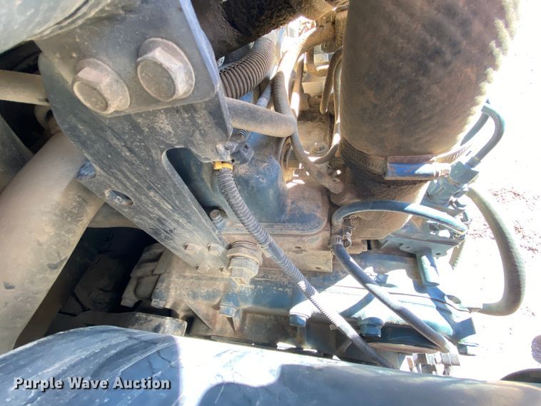 image for item HR9454 2010 Bobcat S650  skid steer loader