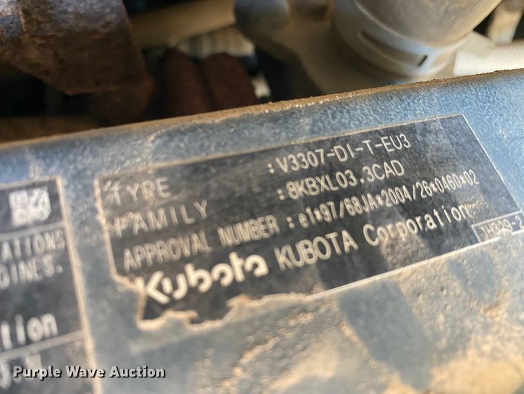 image for item HR9454 2010 Bobcat S650  skid steer loader