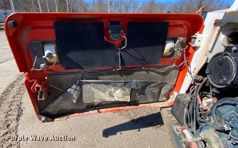 image for item HR9454 2010 Bobcat S650  skid steer loader